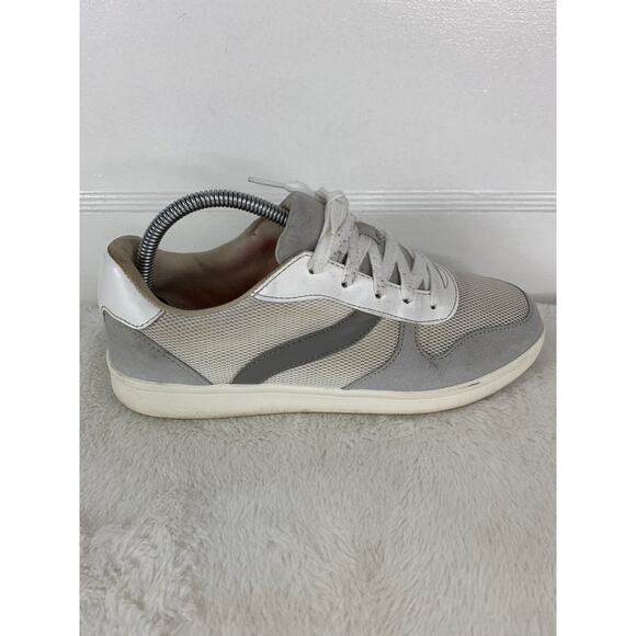 Old Navy Women’s Classic Sneakers White Gray Size 9 Casual Shoes - Picture 7 of 10